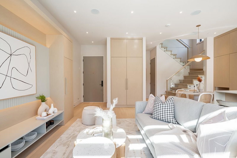 2 - 372 37th Avenue, Vancouver, V5W 1E7 | Image 2