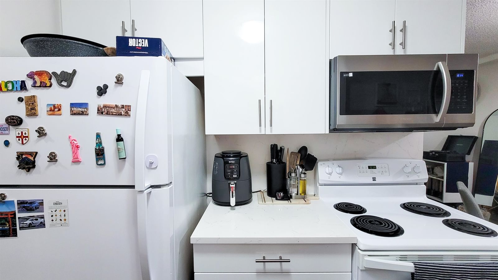 Listing Image 12