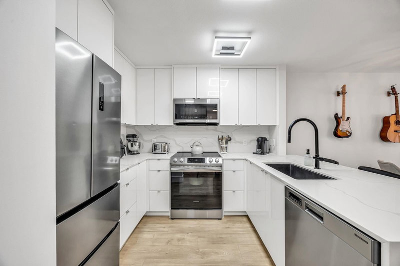 213 - 3038 Kent Avenue South, Vancouver, V5S 4V8 | Image 3