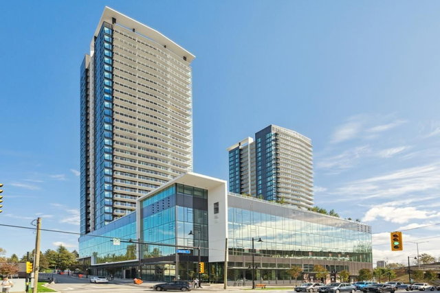 1604 - 318 Alderson Avenue