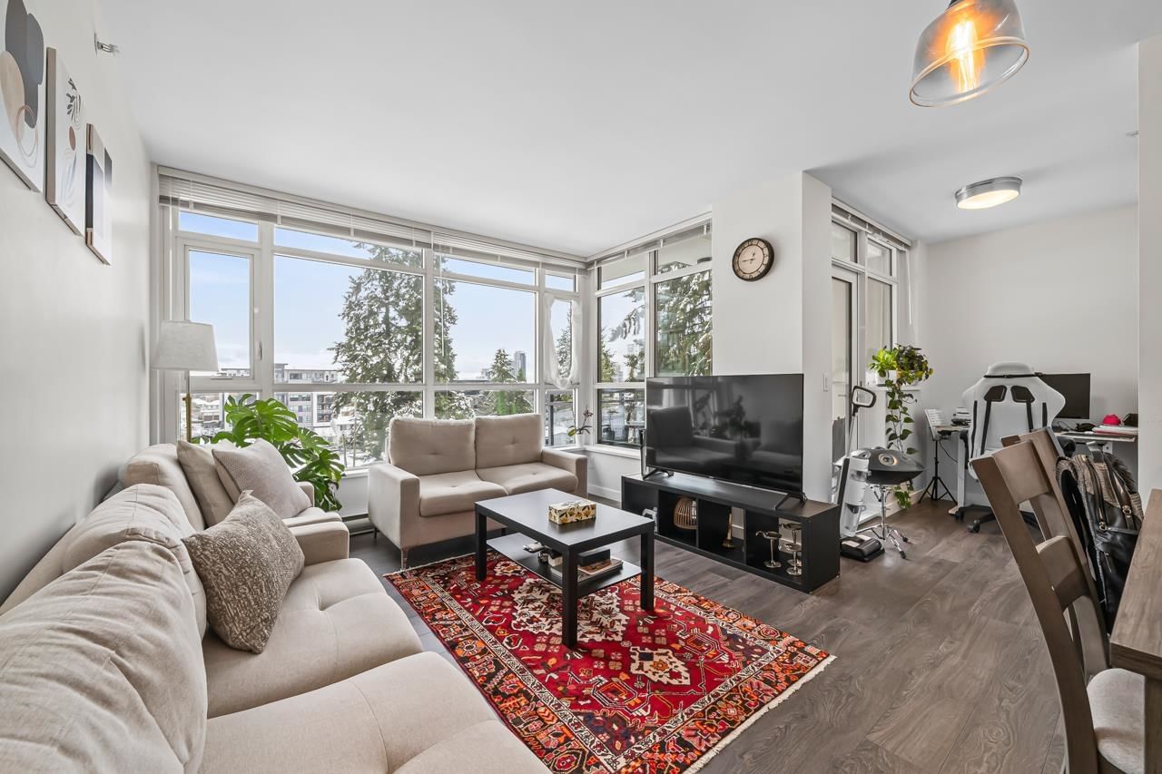 Listing Image 1