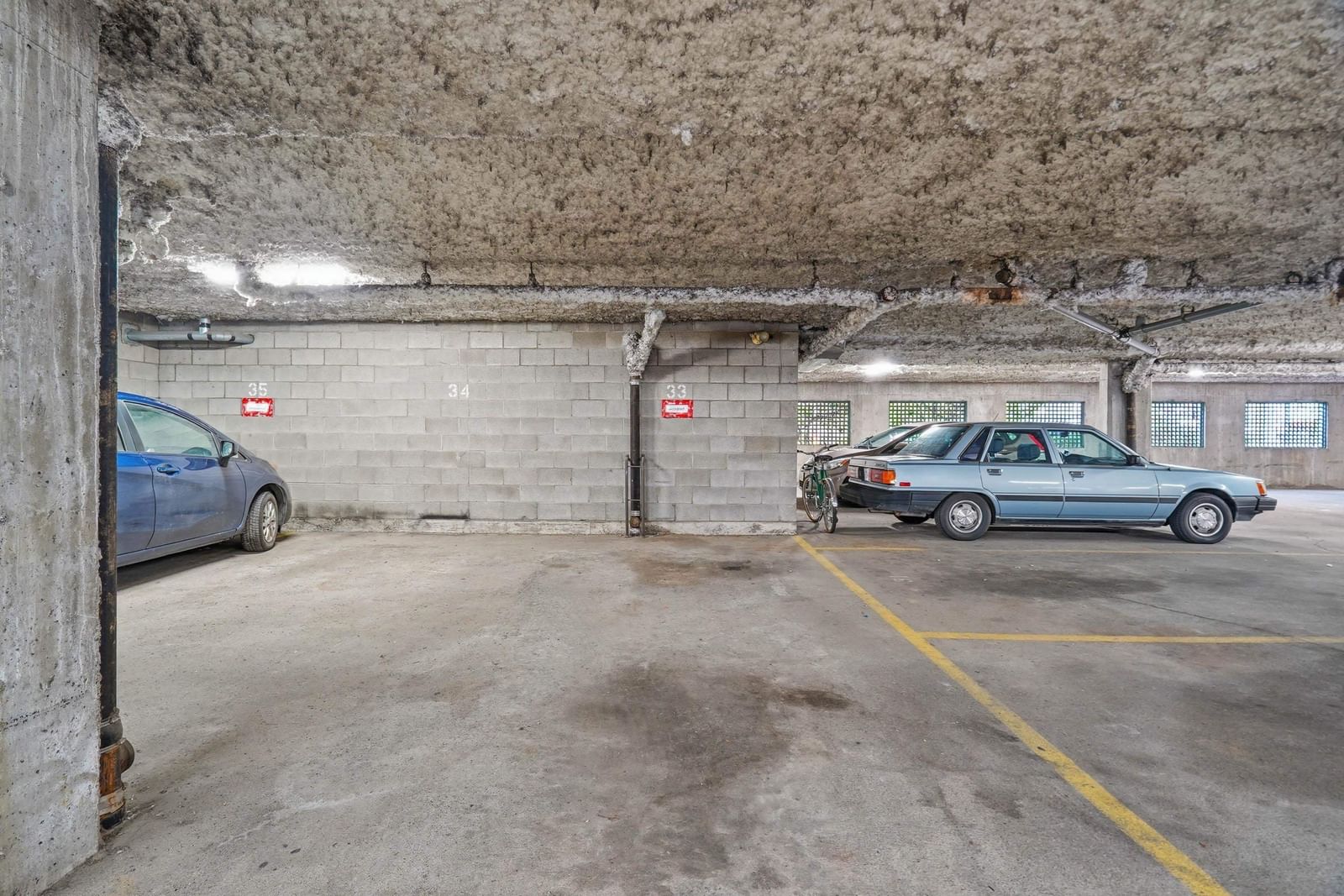 Listing Image 28