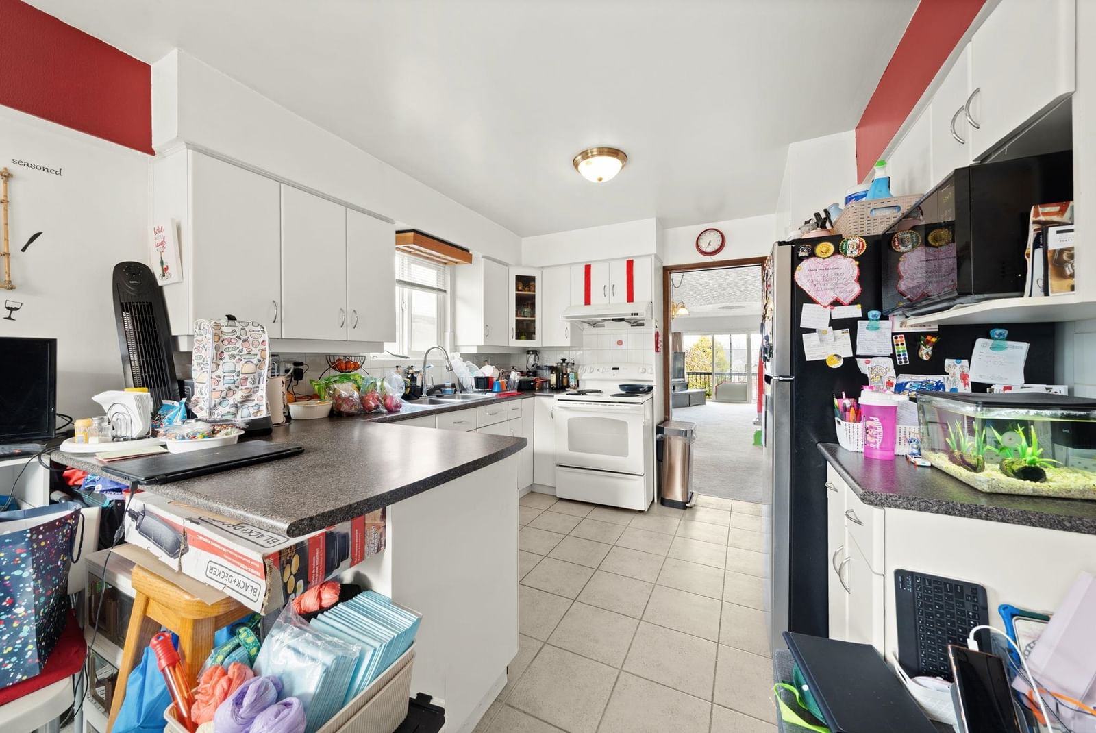 Listing Image 12