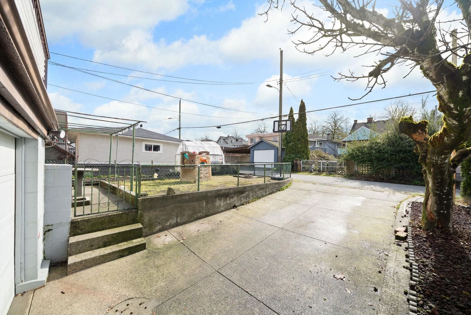 Listing Image 31