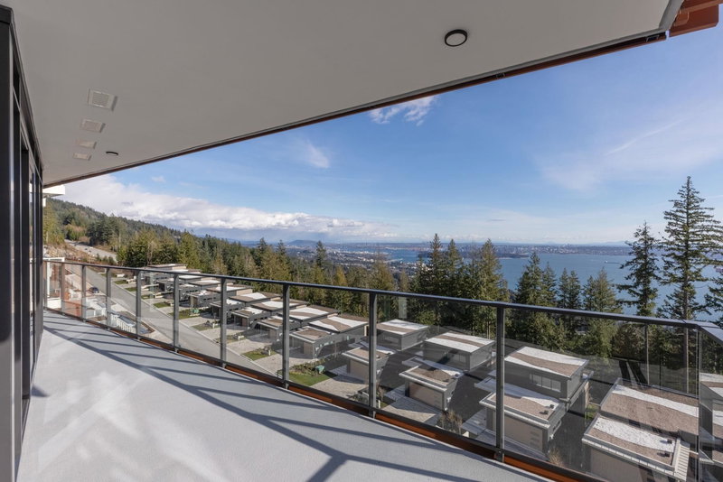 802 - 3963 Uplands Way, West Vancouver, V7S 0B6 | Image 3