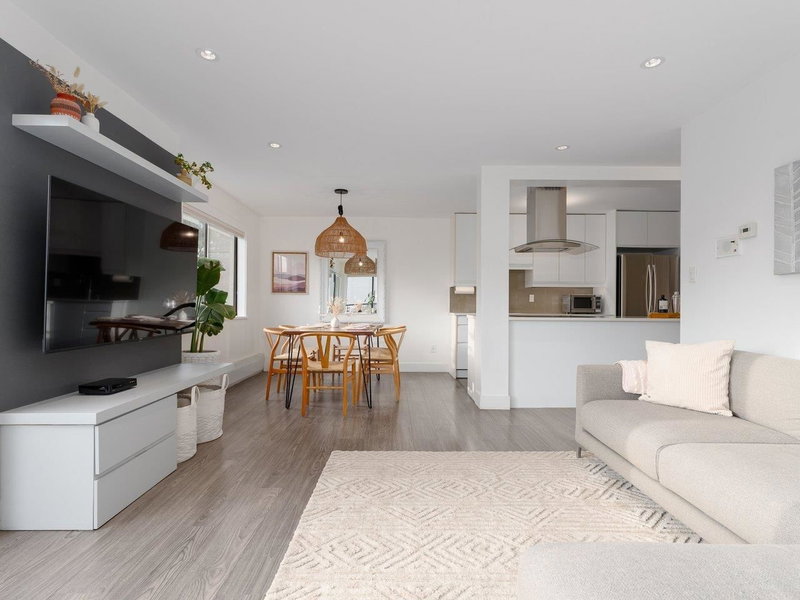 103 - 127 4th Street, North Vancouver, V7L 1H7 | Image 2