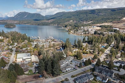 4 - 5706 Ebbtide Street | Sechelt | Image