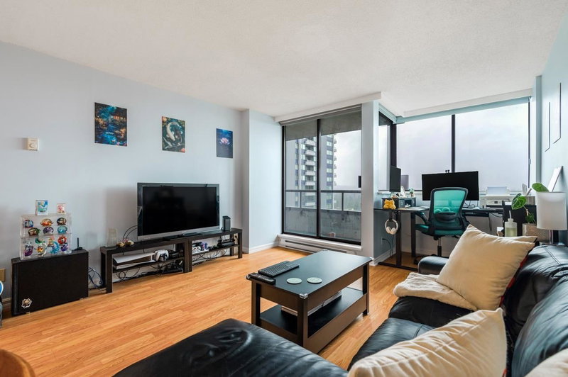 1205 - 3970 Carrigan Court, Burnaby, V3N 4S5 | Image 3