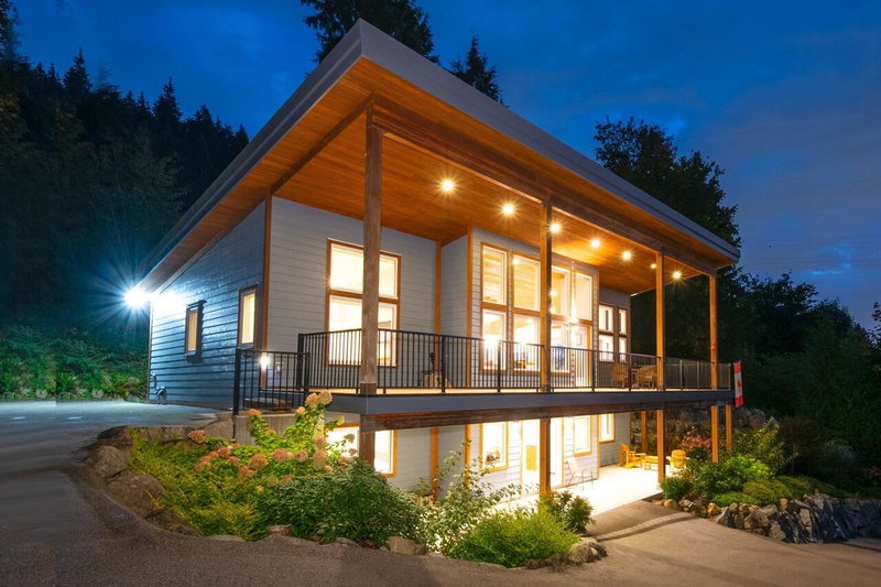 3642 Bedwell Bay Road, Belcarra, V3H 4R5 | Image 3