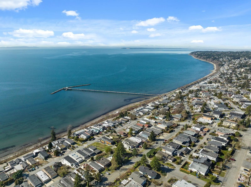 15276 Columbia Avenue, White Rock, V4B 1J6 | Image 2