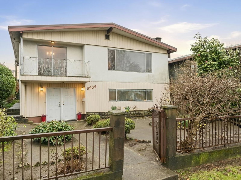 3939 Boundary Road
