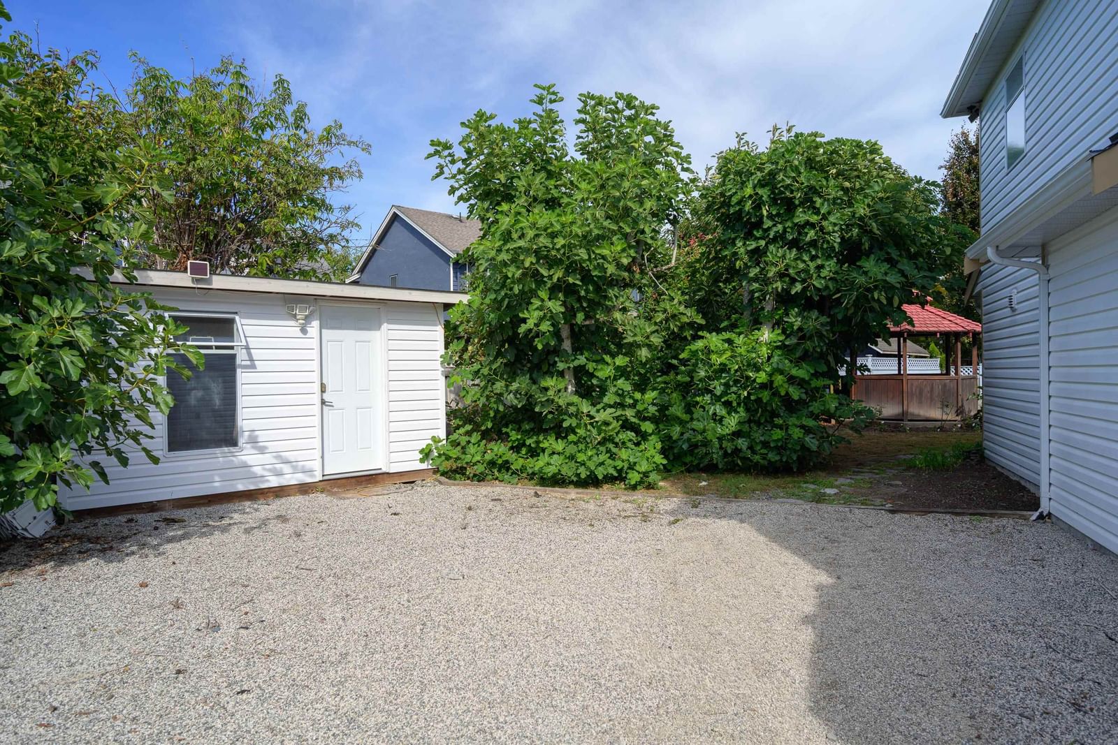 Listing Image 37