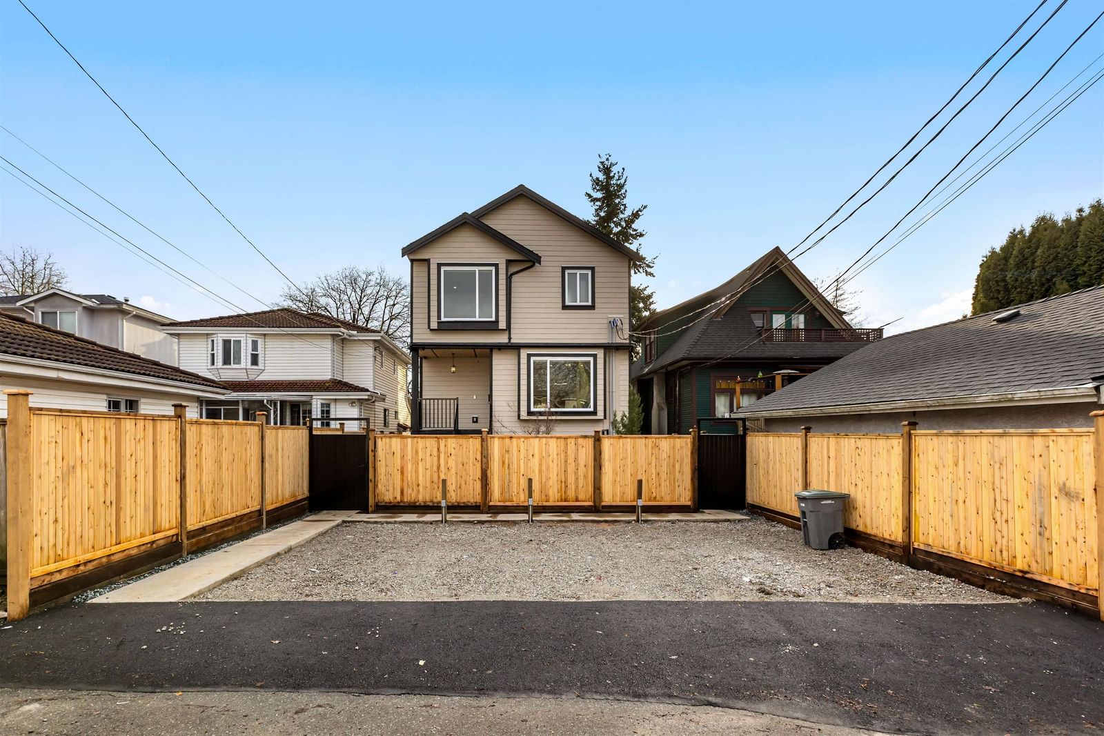 Listing Image 14