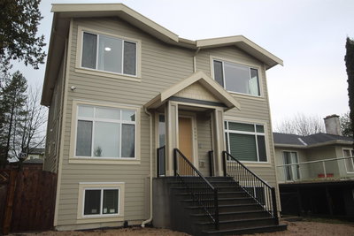 6089 Elgin Avenue | Burnaby | Image