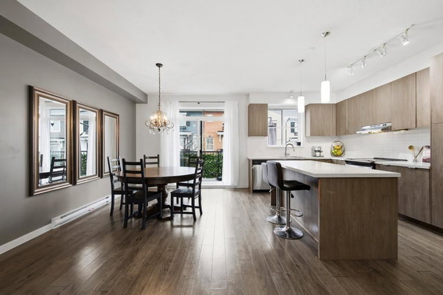 10 - 10735 84 Avenue