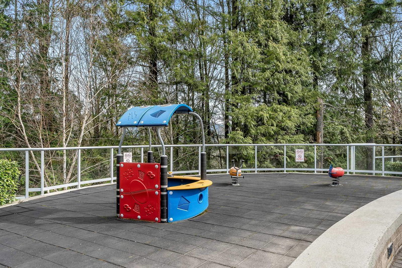 303 - 9262 University Crescent, Burnaby, V5A 0A4 | Image 3