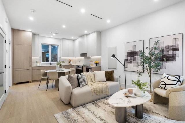 3277 Graveley Street