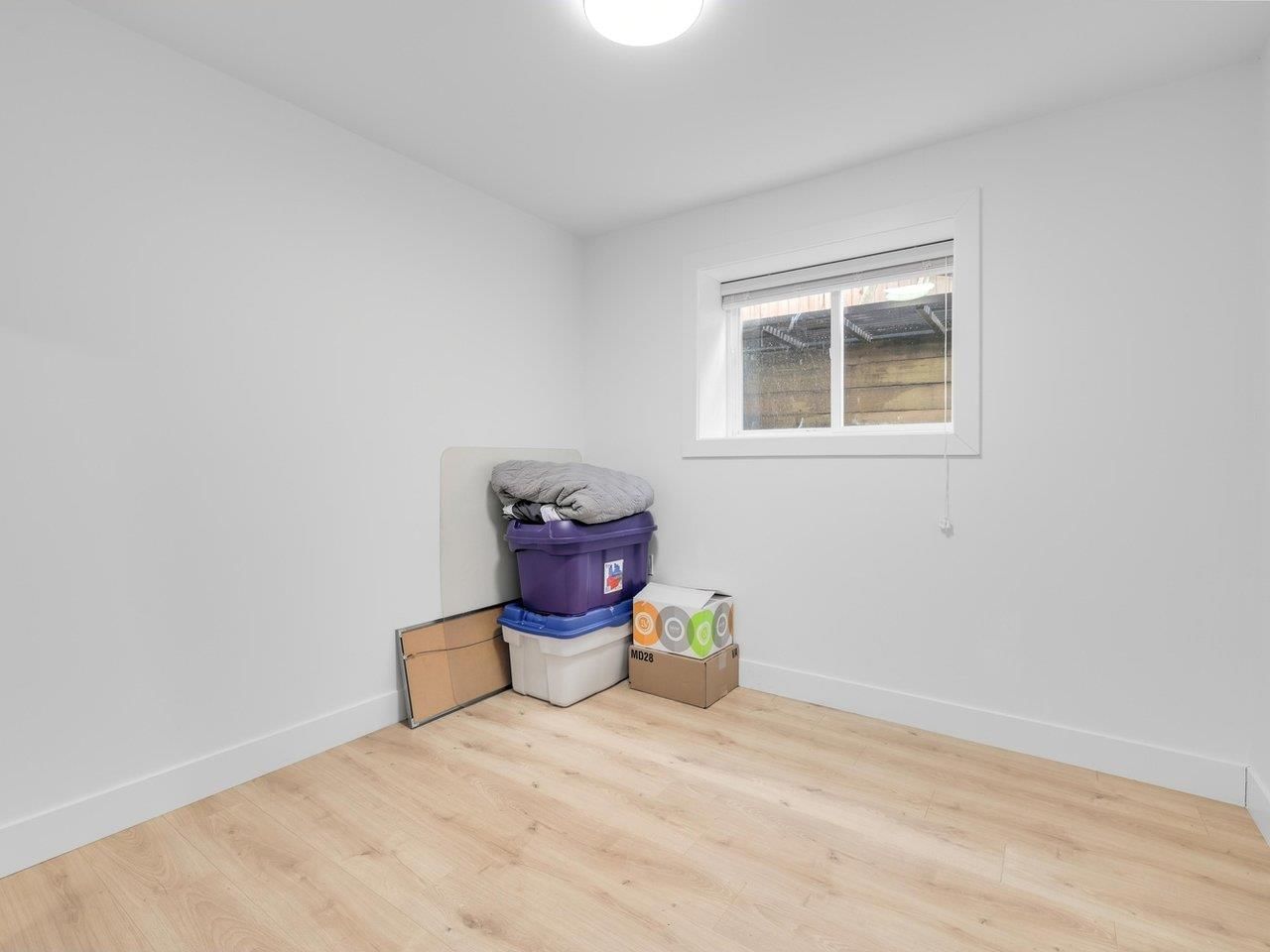 Listing Image 30
