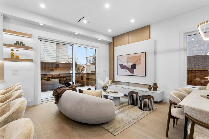 2 - 3275 Graveley Street, Vancouver, V5K 3K8 | Image 3