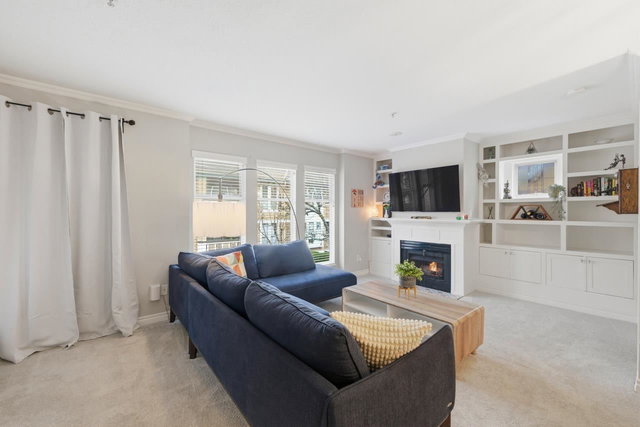 W206 - 639 14th Avenue W