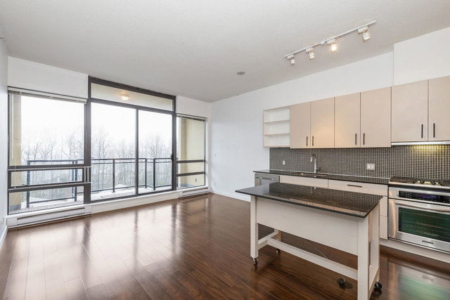 710 - 121 Brew Street