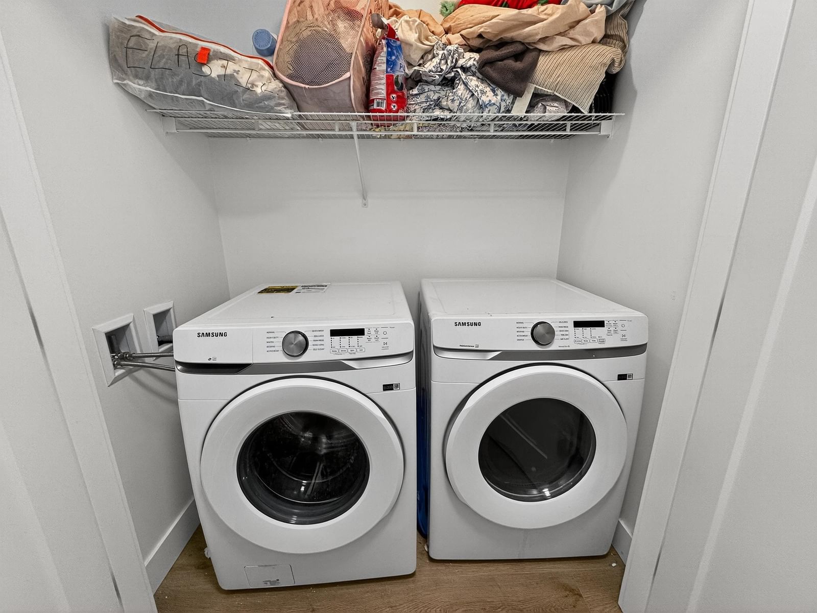 Listing Image 17