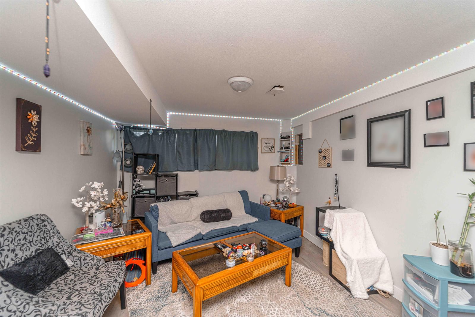 Listing Image 27