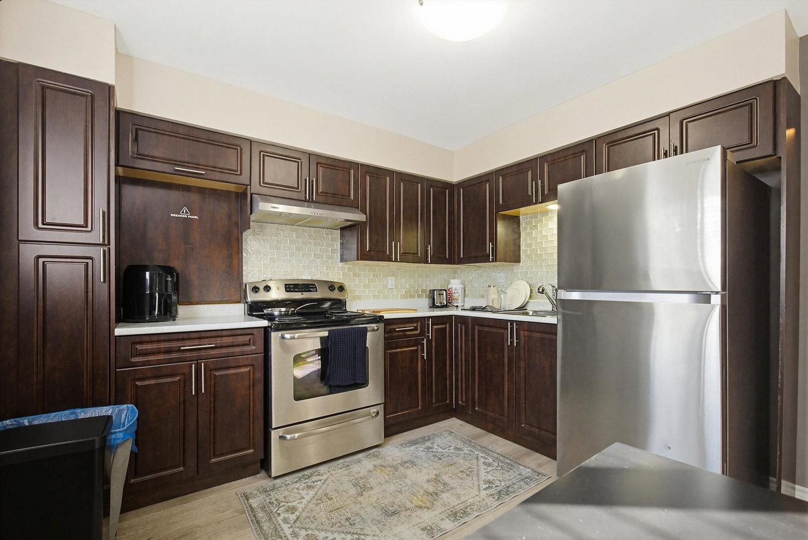 Listing Image 13