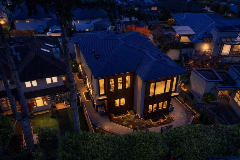 2380 Marine Drive, West Vancouver, V7V 1K8 | Image 3