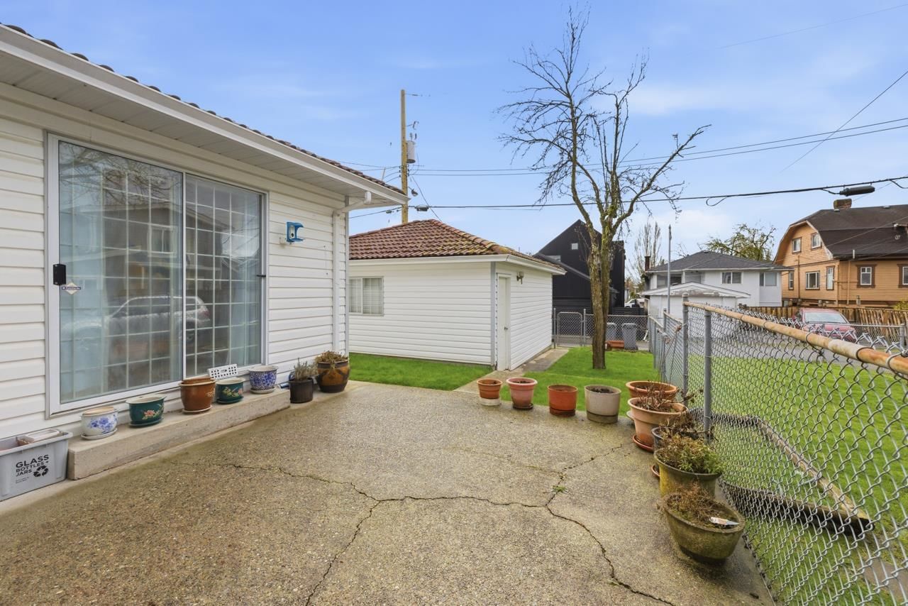 Listing Image 28