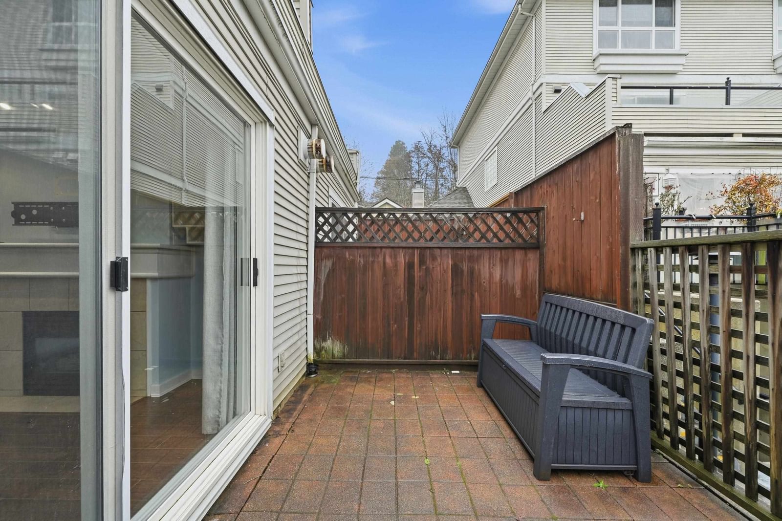 Listing Image 16