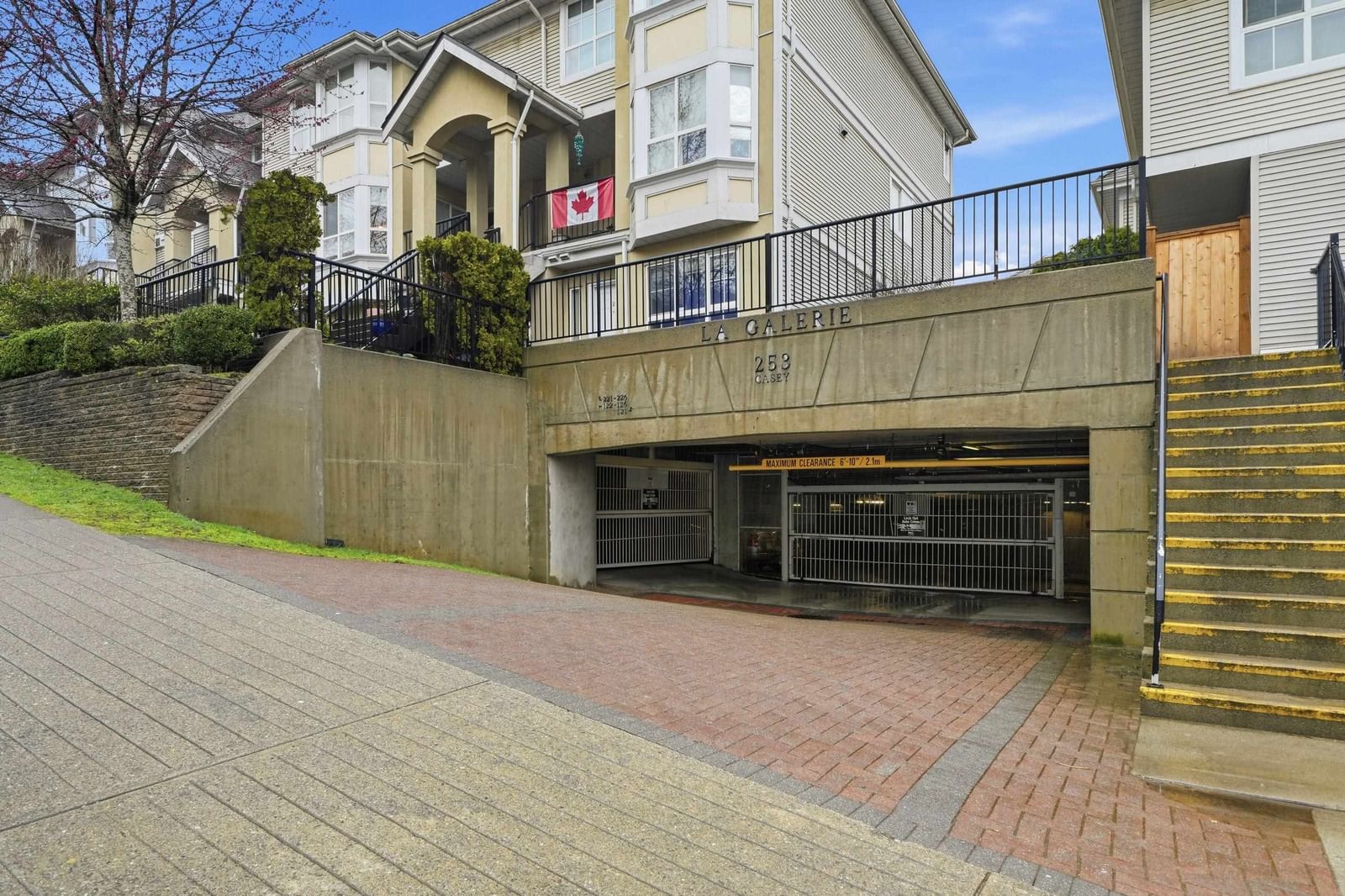 Listing Image 20