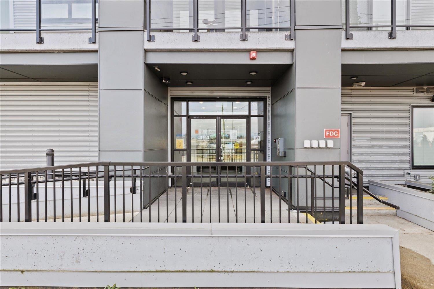 Listing Image 18