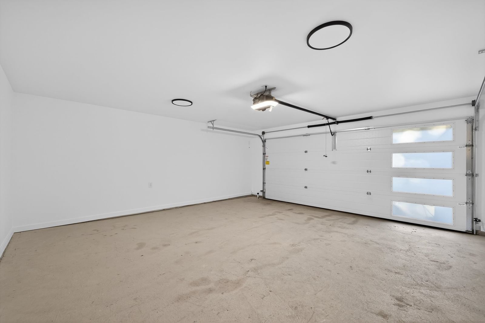 Listing Image 37