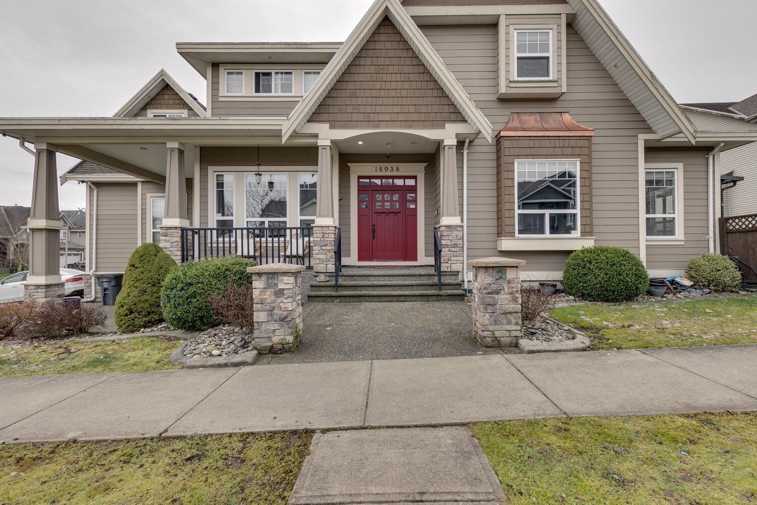 Listing Image 1