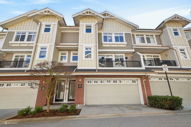 11 - 2925 King George Boulevard