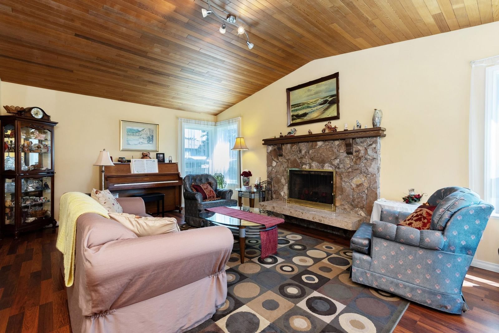Listing Image 9