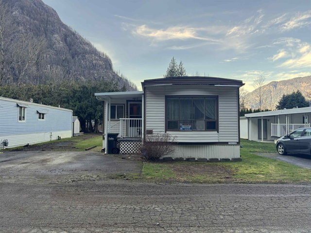 10 - 62010 Flood Hope Road