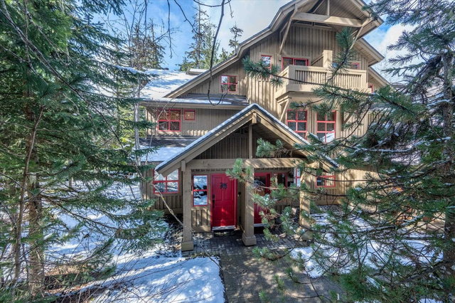 1 - 4652 Blackcomb Way