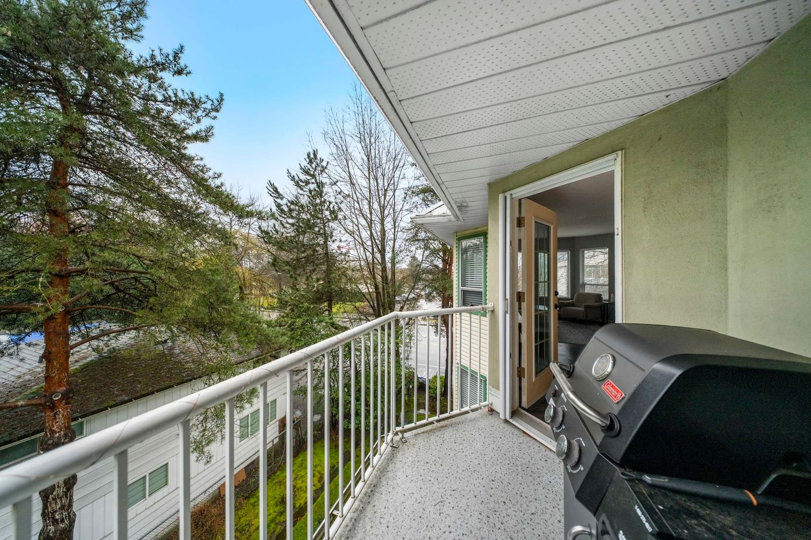 Listing Image 25