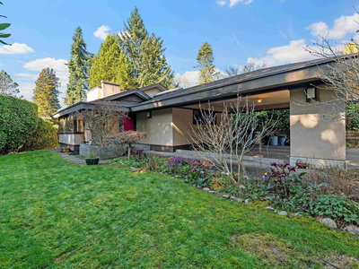 4341 Erwin Drive | West Vancouver | Image