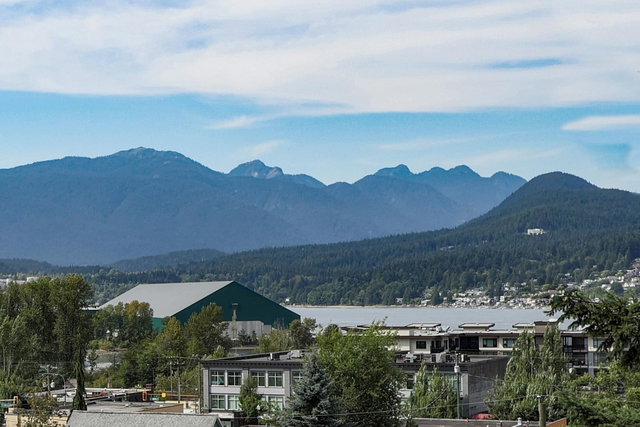 308 - 195 Mary Street