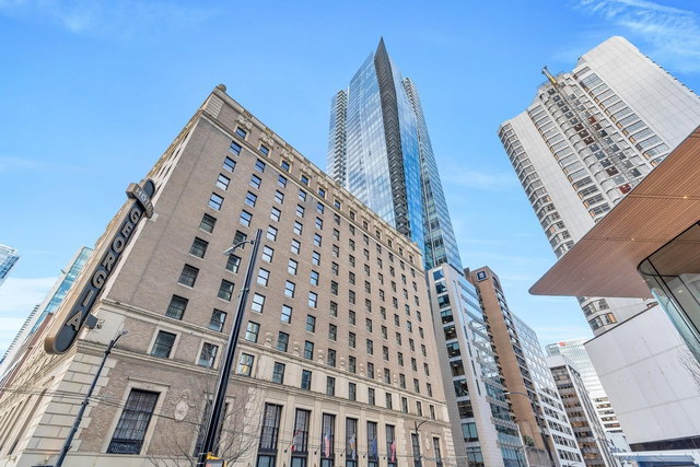 1803 - 667 Howe Street