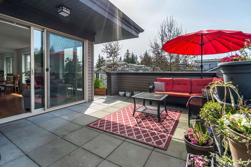 302 - 7428 Byrnepark Walk, Burnaby, V3N 0B4 | Image 2