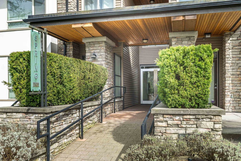 302 - 7428 Byrnepark Walk, Burnaby, V3N 0B4 | Image 3