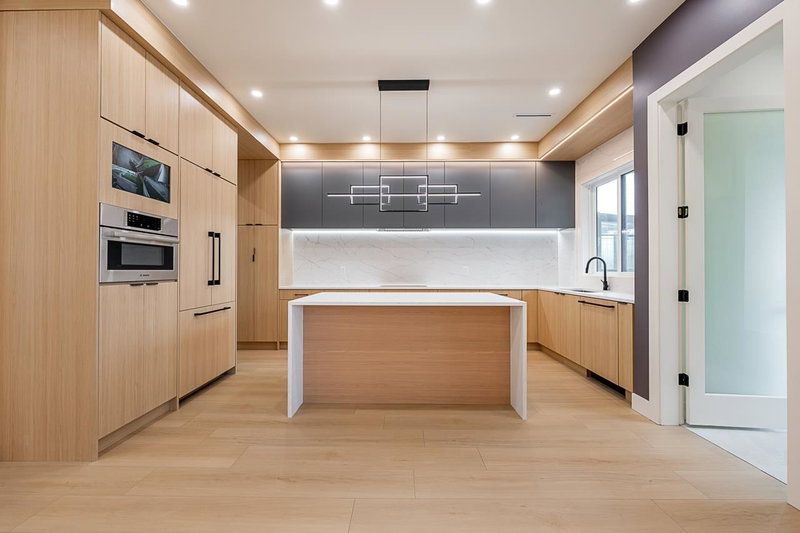 2 - 6554 Charles Street, Burnaby, V5B 2H1 | Image 2