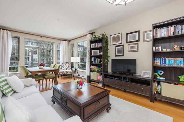 202 - 6268 Eagles Drive