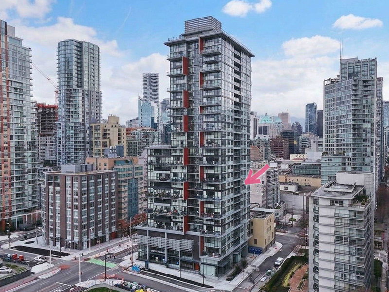 908 - 1325 Rolston Street, Vancouver, V6B 0M2 | Image 3