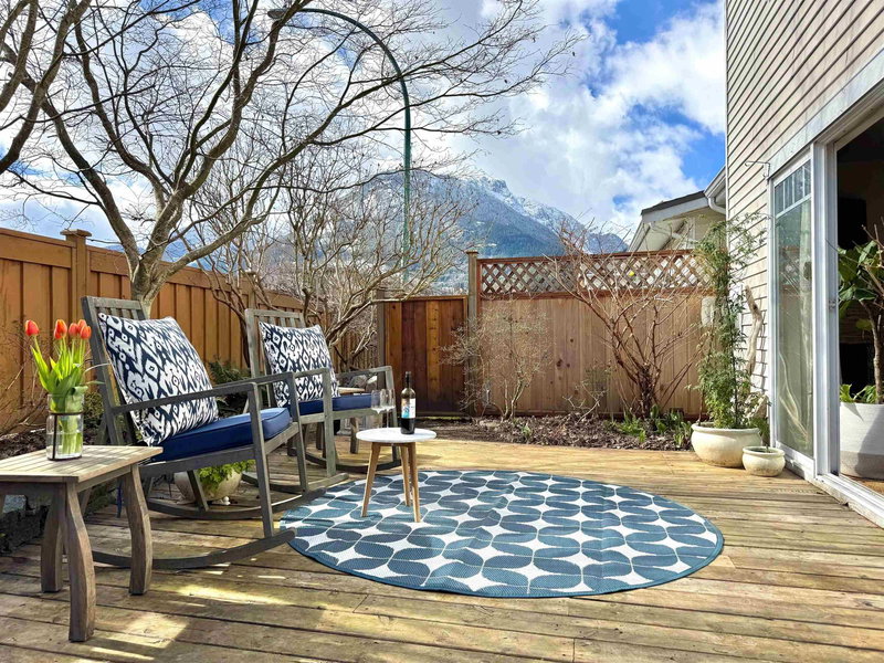 28 - 1821 Willow Crescent, Squamish, V8B 0L9 | Image 2