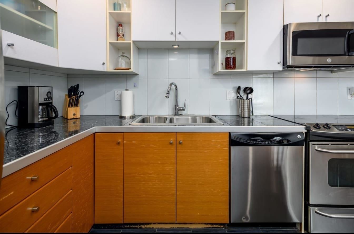 Listing Image 19